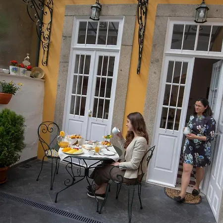 Bed and breakfast Domus Duorum Oporto