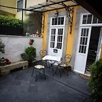 Domus Duorum Bed & Breakfast Oporto