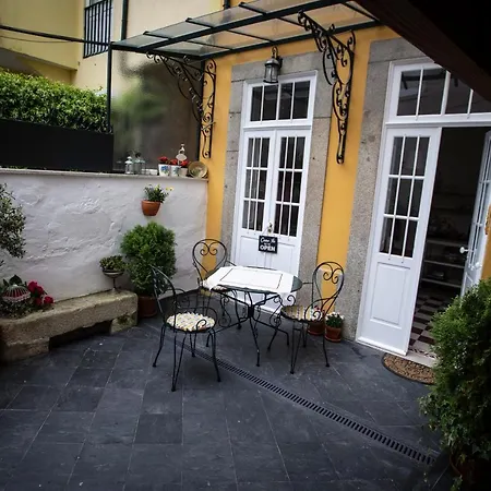 Domus Duorum Bed & Breakfast Porto