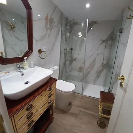 Domus Duorum Bed & Breakfast 4*